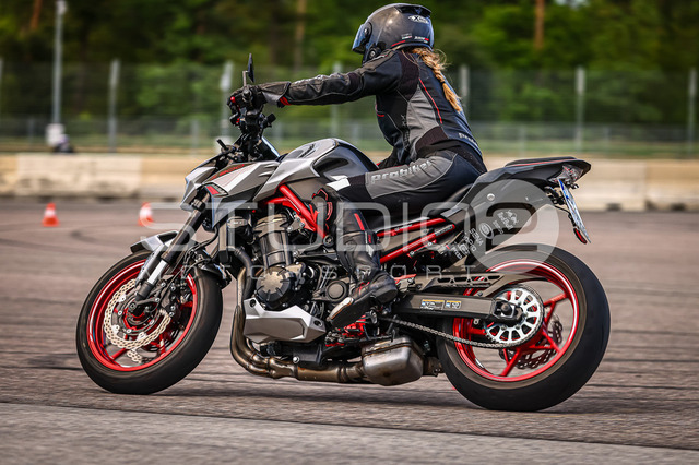 0042-240609_HR-024_42 | Deine Full-Service-Agentur für ✔️Videoproduktionen und ✔️Motorsportfotografie Jetzt Angebot anfragen!