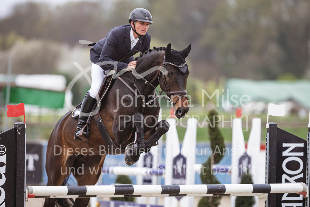 250417_Springpferde-L1-268 | Deine schönsten Turniermomente als professionelle Fotos! Entdecke hochwertige Pferdesport-Fotografie im Online-Shop. Jetzt Fotos finden & bestellen!