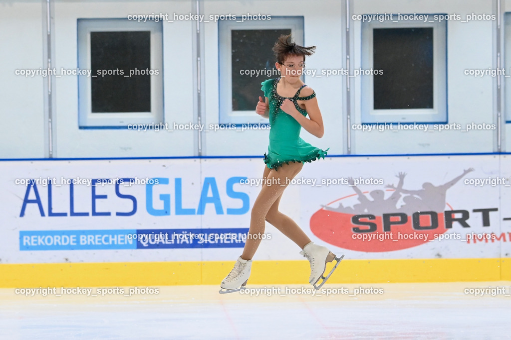 Ossiachersee Pirouette ESC Steindorf 31.3.2024 | Ossiachersee Pirouette ESC Steindorf 31.3.2024, Ossiachersee Pirouette ESC Steindorf am 31.03.2024 in Steindorf (Ossiachersee Halle), Austria, (Photo by Bernd Stefan)