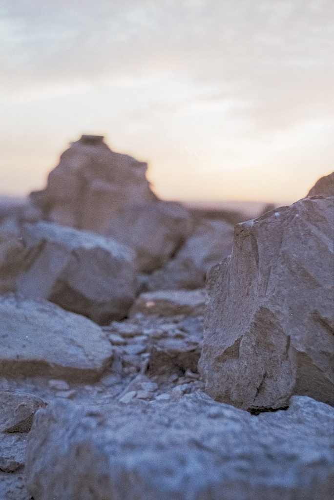 Landschaft in Israel | Online Shop für Christen: Christliche Poster XXL, Plakate, Wandbilder als Leinwand & christliche Postkarten, Kalender, Sticker & Lizenzen zum Download. Die Kunstwerke im christliche Geschenke Shop zeigen die Jahreslosung 2025, Gott, Jesus & mehr.