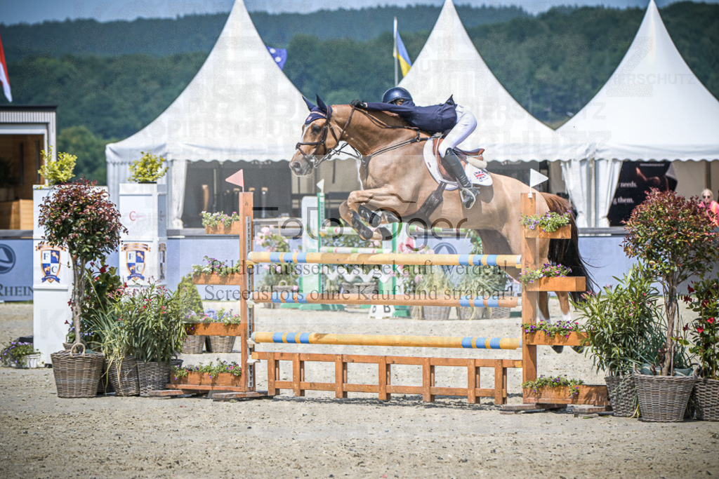 DOS_5228 | Entdecke hochwertige Reitturnierfotos von Foto Oger. Professionell, emotional und authentisch – jetzt Lieblingsmomente im Shop bestellen.Deutschlandweite Turnierfotografie. - Realisiert mit Pictrs.com