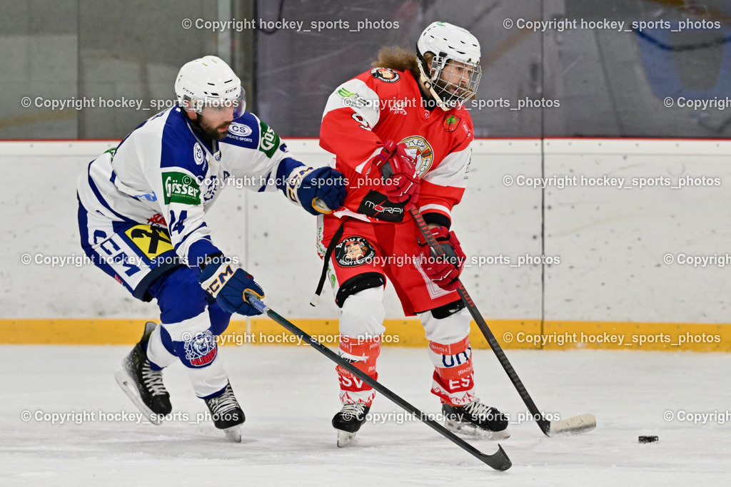 ESV Ferlach vs. UECR Eisbären Huben | #24 Veider Kevin UECR EISBÄREN HUBEN, #9 Steiner Markus ESV Ferlach, ESV Ferlach vs. UECR Eisbären Huben, ESV Ferlach vs. UECR Eisbären Huben am 31.10.2025 in Ferlach (HTC Eishalle Ferlach), Austria, (Photo by Bernd Stefan)