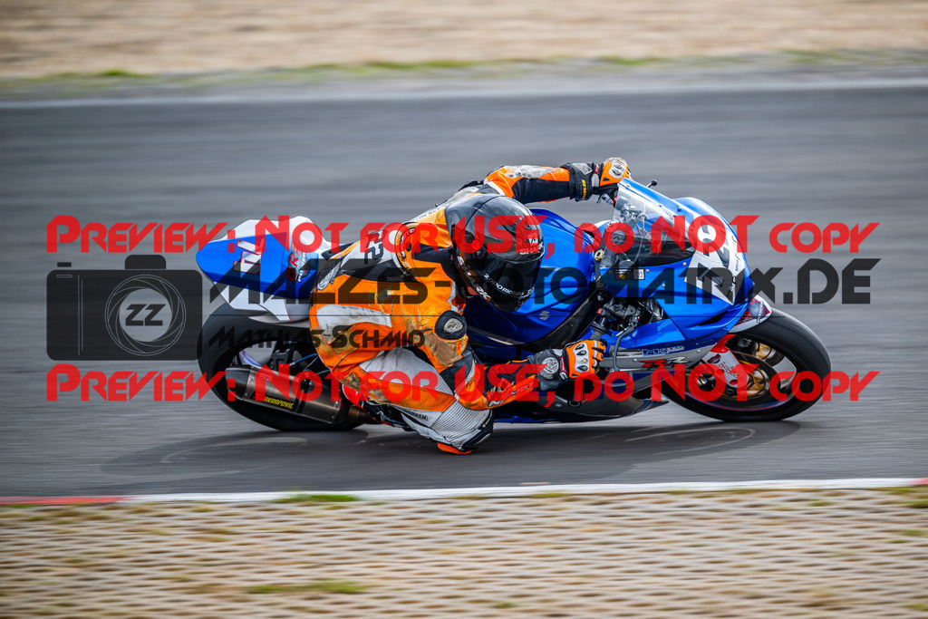 MaZZes_FotoMatrix_230719_736 | WEISS