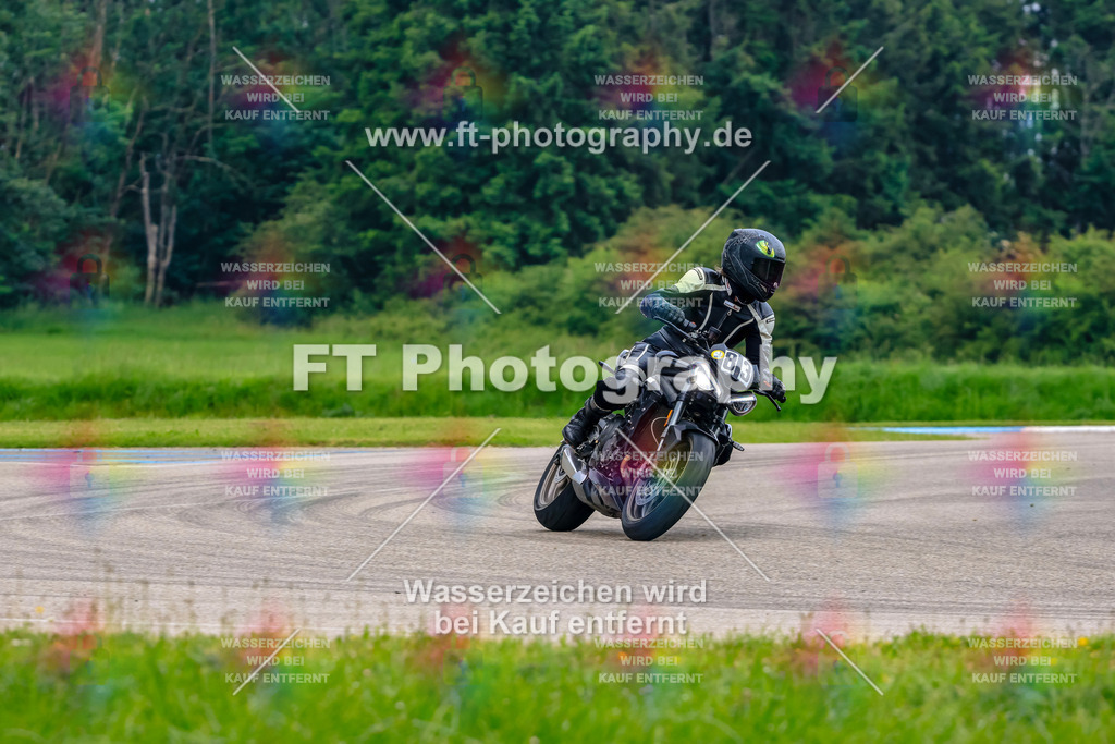 MotoTeam-7990 | Hier findet Ihr Bilder von Touristenfahrten auf der Nürburgring Nordschleife oder von anderen Veranstaltungen die ich besucht habe. Viel Spass beim Durch Schauen 