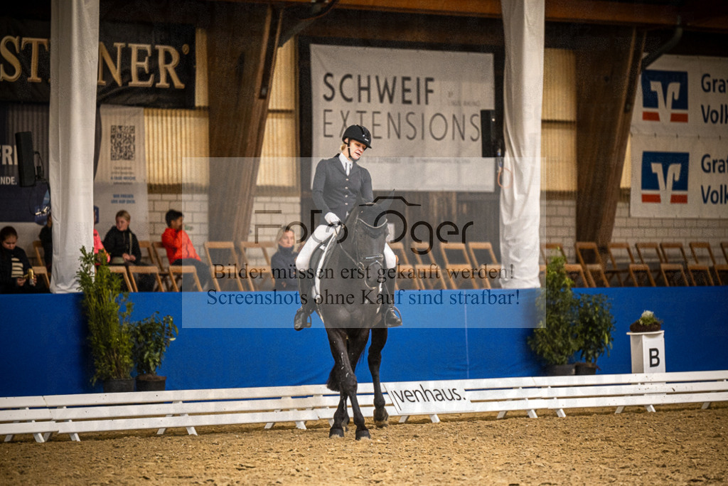DOS_3483 | Entdecke hochwertige Reitturnierfotos von Foto Oger. Professionell, emotional und authentisch – jetzt Lieblingsmomente im Shop bestellen.Deutschlandweite Turnierfotografie. - Realisiert mit Pictrs.com