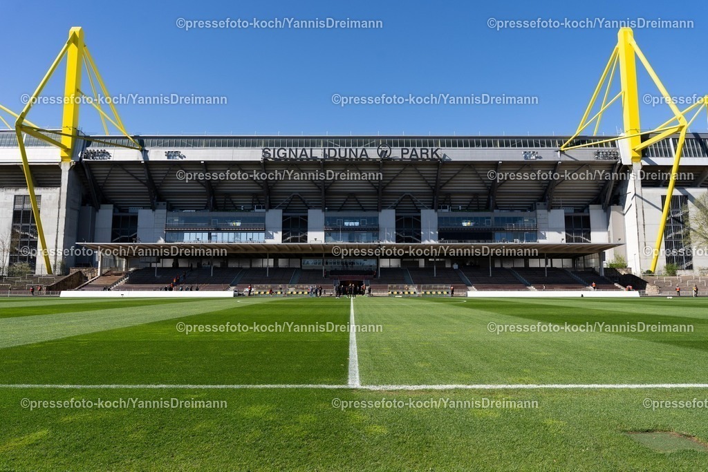 xydr06042501064 | 06.04.2025, xydrx, Fußball, Borussia Dortmund II - FC Ingolstadt 04, 3.Liga, Stadion Rote Erde, Saison 2024 2025: Übersichtsbild Haupttribüne DFB regulations prohibit any use of photographs as image sequences and or quasi-video.