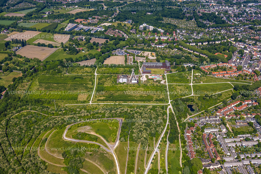 Gelsenkirchen250506329 | Luftbild, Zeche Hugo/Consol Consolidation mit Förderturm, Devesestraße, gewerbliche und kulturelle Nutzung, Buer, Gelsenkirchen, Ruhrgebiet, Nordrhein-Westfalen, Deutschland