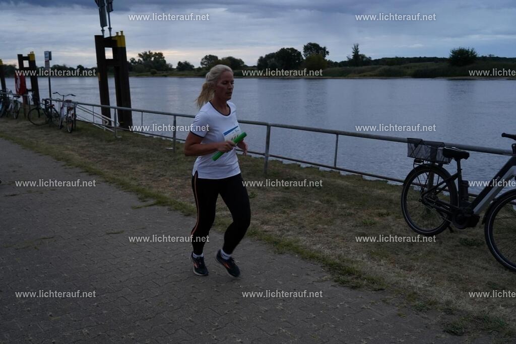 DSC05382 | Lichterlauf  - Realisiert mit Pictrs.com