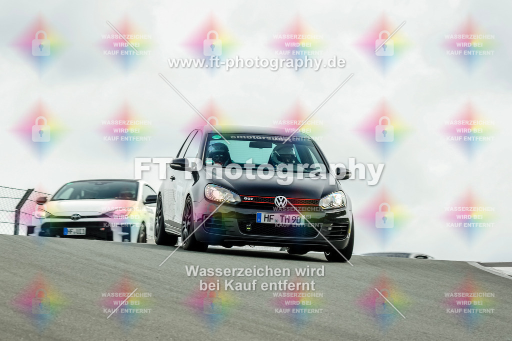 _GTS5451 | Hier findet Ihr Bilder von Touristenfahrten auf der Nürburgring Nordschleife oder von anderen Veranstaltungen die ich besucht habe. Viel Spass beim Durch Schauen 