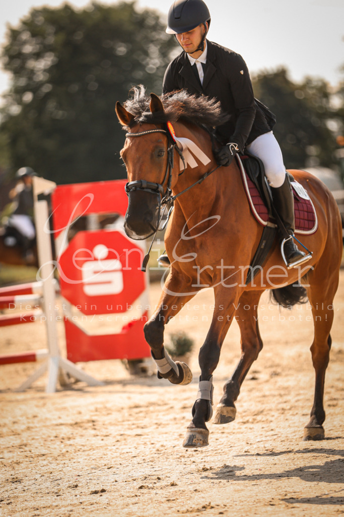 24.FrSpA00244 | Leoni Ertmer Photography - Realisiert mit Pictrs.com