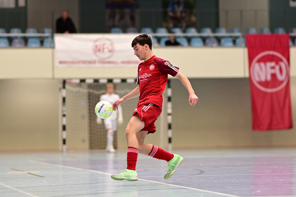Futsal I Junioren I Saison 2024-2025 I NORDFV Regionalmeisterschaft I 082747 | Der Sportfotograf. - Realisiert mit Pictrs.com