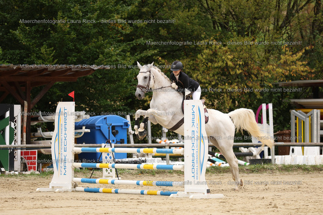 HG9A5179 | laurarinckfotografie - Realisiert mit Pictrs.com