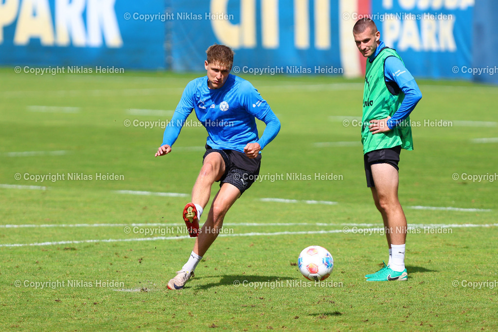 NH_HolsteinKiel_Training_20082025 | #19 Phil Harres (Holstein Kiel)Fußball I Herren I Training I Saison 2025-2026 I Holstein Kiel I 20.08.2025 I Citti-Fußballpark