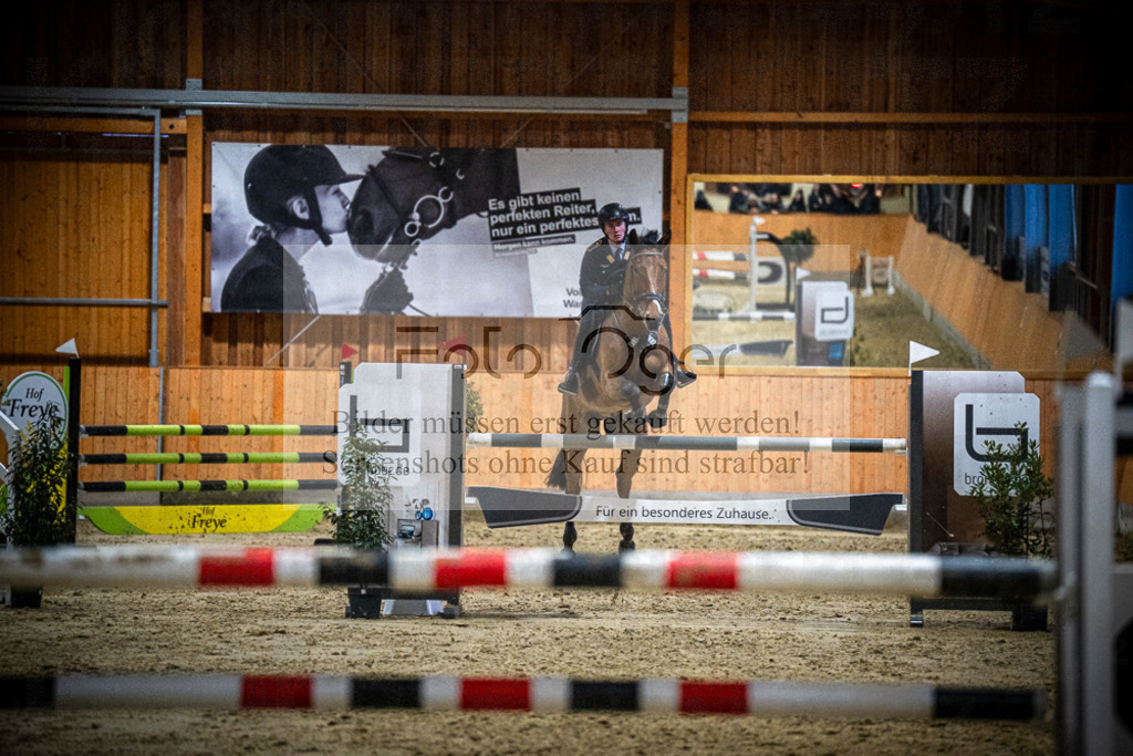 DOS_2627 | Entdecke hochwertige Reitturnierfotos von Foto Oger. Professionell, emotional und authentisch – jetzt Lieblingsmomente im Shop bestellen.Deutschlandweite Turnierfotografie. - Realisiert mit Pictrs.com