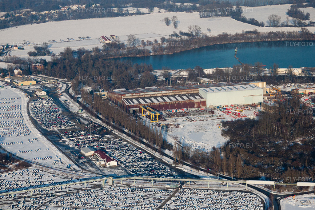 Vue aérienne: Port rhénien à Lauterbourg dans le département Bas Rhin, France.Photo: IMG_36594.jpg prise le 05/01/2011 par Werner Riehm/FLY-FOTO.euRésolution de l'original: 4464 x 2976 px