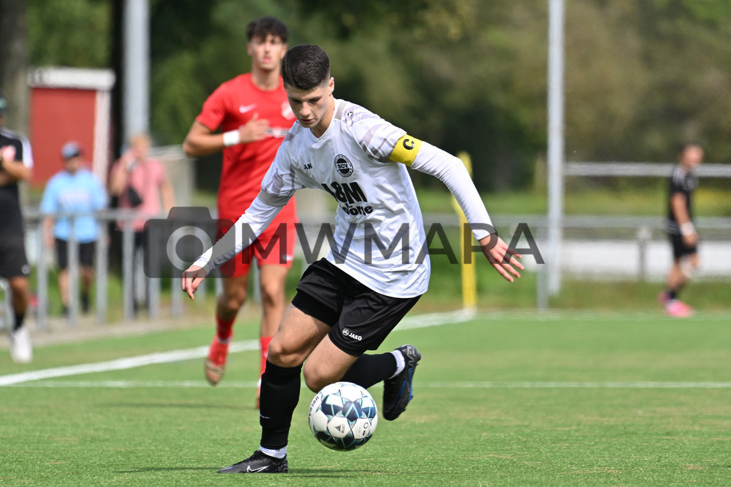 MW9_6277 | MWMARA - Realisiert mit Pictrs.com