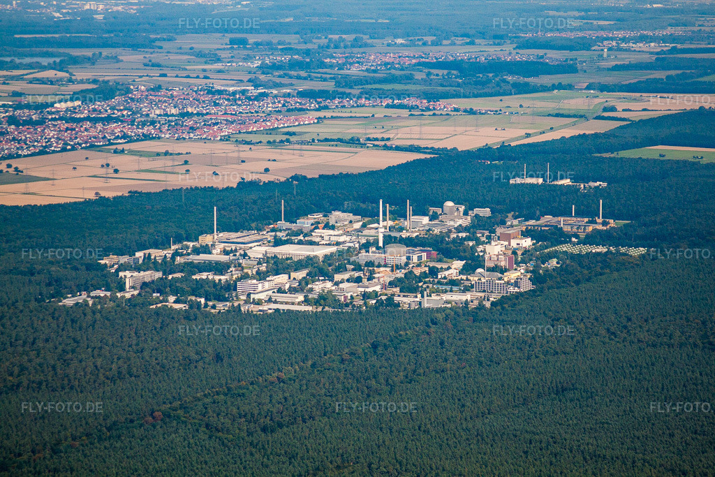 Luftbild: KIK, Forschungszentrum im Ortsteil Leopoldshafen in Eggenstein-Leopoldshafen im Bundesland Baden-Württemberg in Deutschland. Foto: IMG_33454.jpg vom 05.09.2010 durch Werner Riehm/FLY-FOTO.de