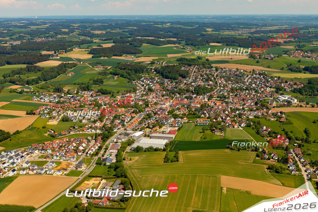 Das Luftbild zeigt :  Nandlstadt - Die Luftaufnahme wurde 2024 vom UL-Flugzeug aus erstellt ( keine Drohne ) - Hochauflösende Luftaufnahme - Für grossformatige Ausdrucke geeignet. Die Geschenkidee !Mit Lizenz und Bildrechte bestellbar