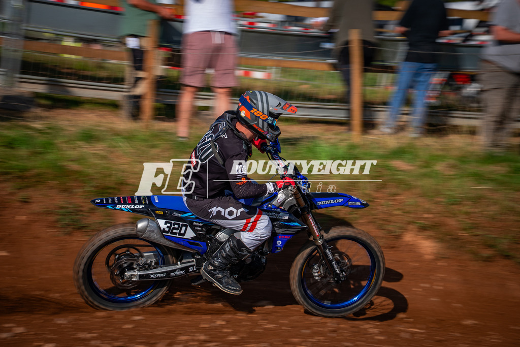 DSC01178 | fourtyeightmedia - Realisiert mit Pictrs.com