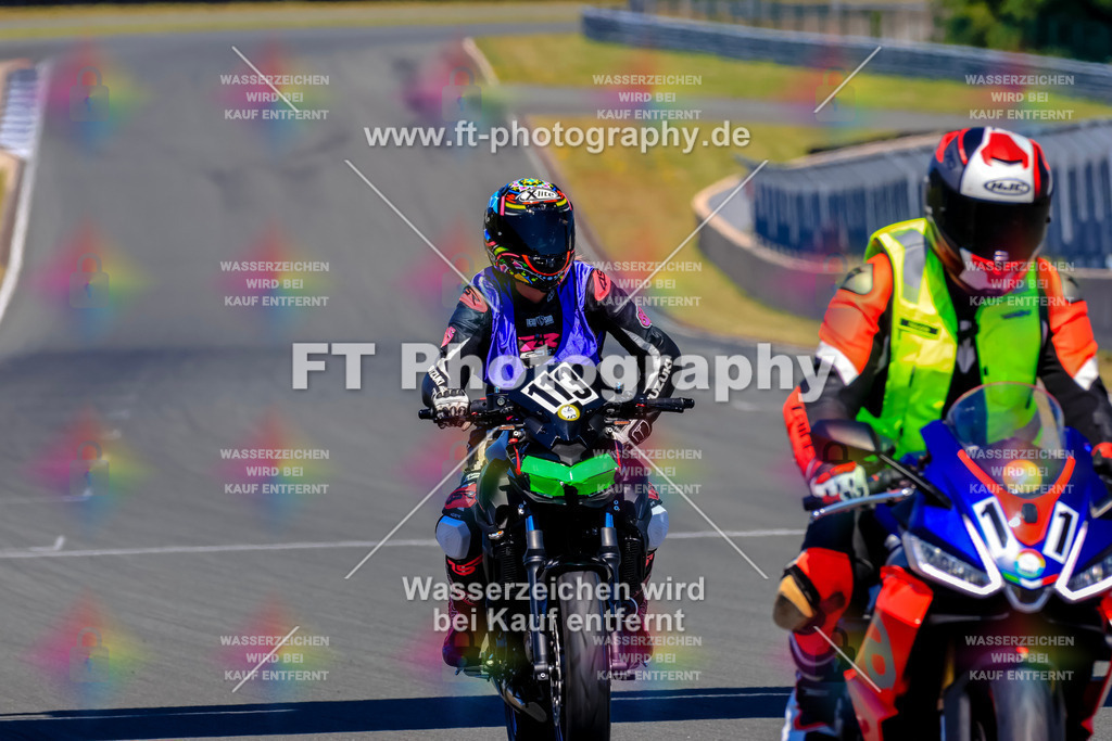 _TCM6177 | Hier findet Ihr Bilder von Touristenfahrten auf der Nürburgring Nordschleife oder von anderen Veranstaltungen die ich besucht habe. Viel Spass beim Durch Schauen 