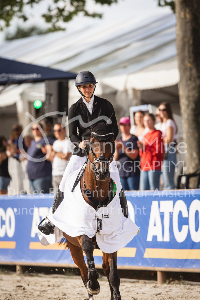 240714_BHO_GroßerPreis-609 | Deine schönsten Turniermomente als professionelle Fotos! Entdecke hochwertige Pferdesport-Fotografie im Online-Shop. Jetzt Fotos finden & bestellen!