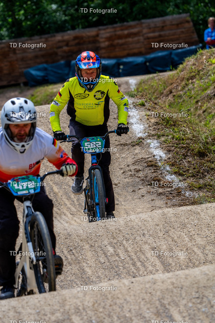 BayBMX2026-06653 | Fotogalerie von Thomas Dettweiler mit Eventbildern und lizenzfreien Fotos. Perfekt als Wandbild, für Büro, Website oder private Nutzung. - Realisiert mit Pictrs.com
