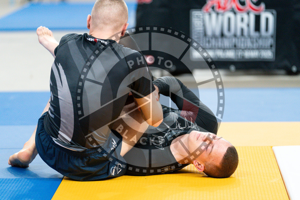 20250517PBB2227 | Athletes compete during the first day of the ADCC Amateur World Championship on May 15, 2025 in Warsaw, Poland. © Chiara Dazi / photoblackbelt