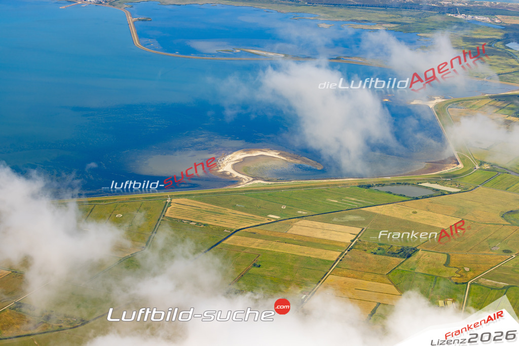 Die Luftaufnahme Archsum - Sylt wurde 2022 vom Flugzeug aus (keine Drohne) erstellt. Hohe Auflösung -für große Poster und Wandbilder geeignet - Garantiert!