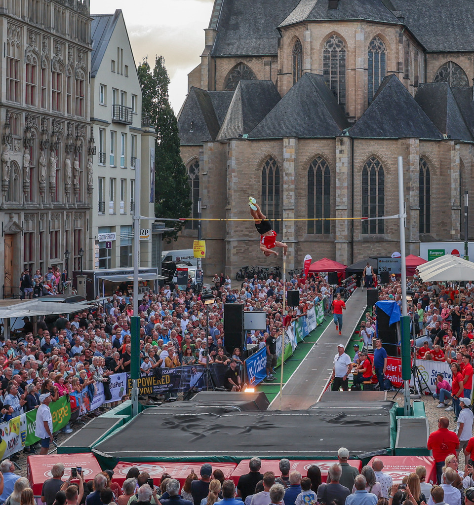 top-top.de-250828-189 | Foto, Video, Fotografie, Videografie, Fotobox, DJ, Discjockey, Musik, Musikbox, Veranstaltung, Photobooth, Amazon, Ebay, Buchtipp, Bestseller, Autor, Verlag, Buch, Wesel, Hamminkeln, NRW, Dinslaken, Rees, Drohne, Hochzeit, Party, Fotobox, Wesel, Fotograf