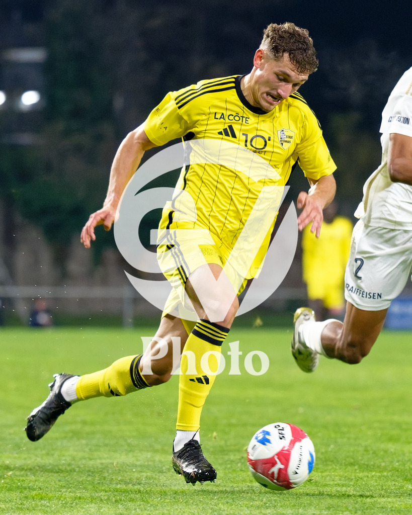 dieci Challenge League - FC Stade Nyonnais v Etoile Carouge FC |  during the dieci Challenge League match between FC Stade Nyonnais and Etoile Carouge FC at Centre sportif de Colovray in Nyon, Switzerland