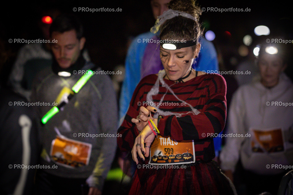 Halloween Run 2022 in Koeln, 31.10.2022 | Impressionen vom Halloween Run 2022 am 31.10.2022 in Koeln (Forstbotanischer Garten Rodenkirchen). Foto: BEAUTIFUL SPORTS/Axel Kohring