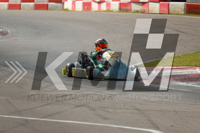 0DKP2325 | Kliewer Motion & Motorsport - Realisiert mit Pictrs.com