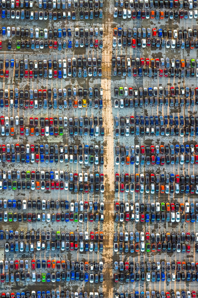 Bochum230202736 | Luftbild, Parkplätze am Opel Warehouse, ehemaliges Opelwerk, Langendreer, Bochum, Ruhrgebiet, Nordrhein-Westfalen, Deutschland