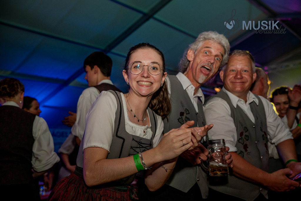 DSC_5511 | "Fussifoto.com – Ihr Ansprechpartner für hochwertige Fotografie! Entdecken Sie kreative Bilder und professionelle Dienstleistungen. Kontaktieren Sie uns für Ihre Projekte!"