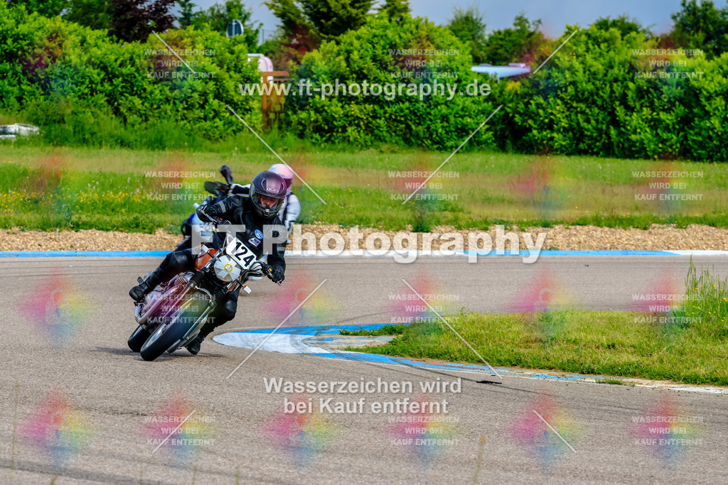 MotoTeam-8633 | Hier findet Ihr Bilder von Touristenfahrten auf der Nürburgring Nordschleife oder von anderen Veranstaltungen die ich besucht habe. Viel Spass beim Durch Schauen 