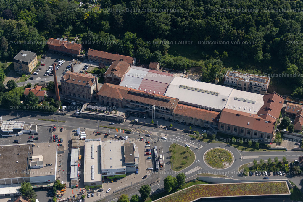 4046897 | Bürgerbräu-Park, Zentrum für Arbeit, Handwerk, Kultur, Gastronomie auf dem ehemaligen Brauereigelände Projektentwicklungs GmbH &amp; Co. KGFrankfurterstraße 8797082 Würzburg0931.46 88 30info@buergerbraeu-wuerzburg.deGeschäftsführer:Roland Breunig, Hans-Rainer WaldbrölAmtsgericht Würzburg HRA 6990Ust-IdNr. DE288537605