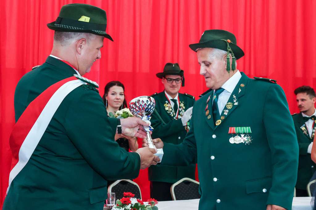 top-top.de 240601-183 | Foto, Video, Fotografie, Videografie, Fotobox, DJ, Discjockey, Musik, Musikbox, Veranstaltung, Photobooth, Amazon, Ebay, Buchtipp, Bestseller, Autor, Verlag, Buch, Wesel, Hamminkeln, NRW, Dinslaken, Rees, Drohne, Hochzeit, Party, Fotobox, Wesel, Fotograf