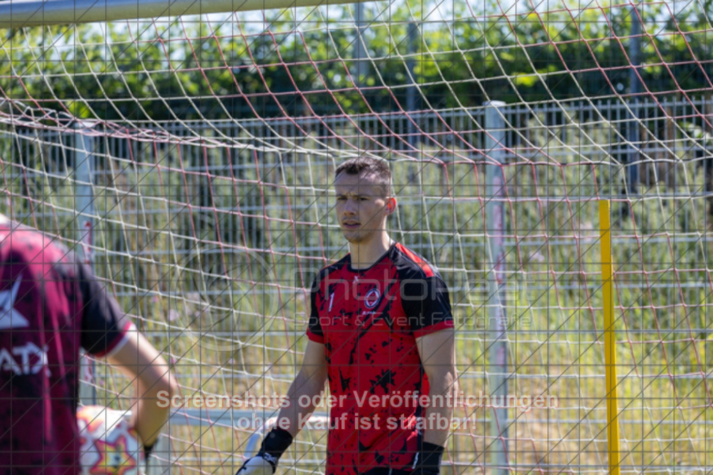 20250629_105947_1265 | #,1.Göppinger SV, Fussball, Oberliga BW - Trainingsauftakt, Saison 2025/2026, Rasensportplatz Stadion SV Göppingen, Hohenstaufenstr. 116, 73033 Göppingen, 29.06.2025 - 10:30 Uhr,Foto: PhotoPeet-Sportfotografie/Peter Harich
