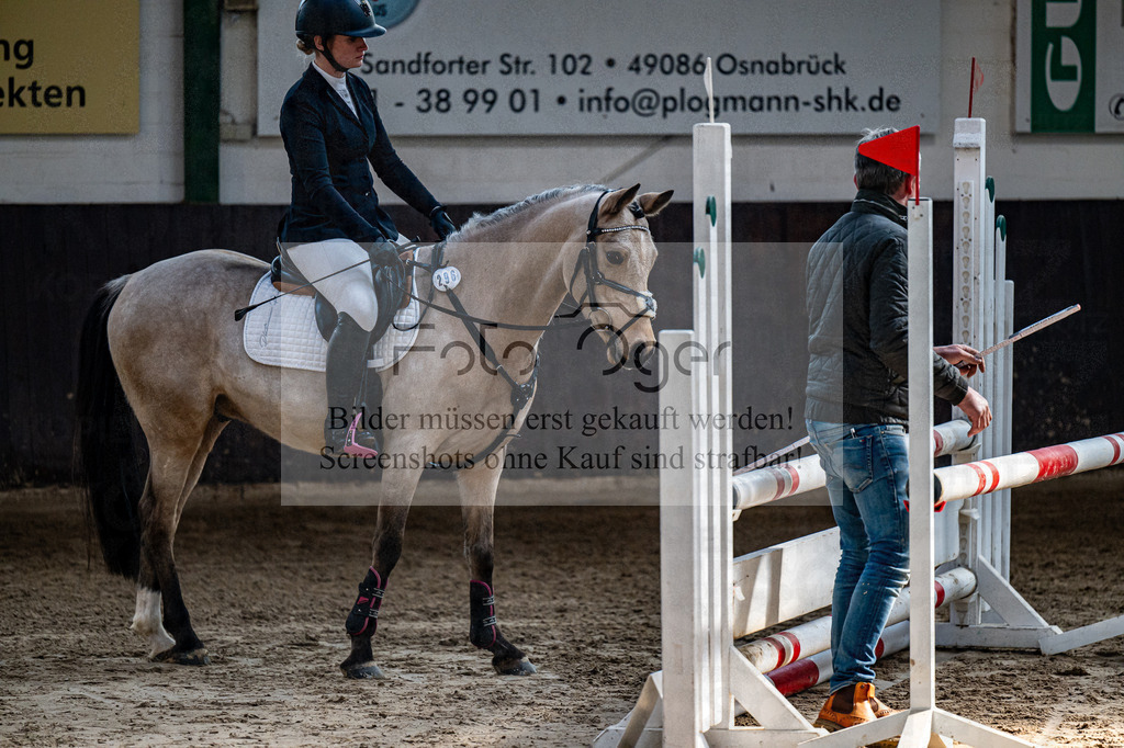 DOS_3758 | Entdecke hochwertige Reitturnierfotos von Foto Oger. Professionell, emotional und authentisch – jetzt Lieblingsmomente im Shop bestellen.Deutschlandweite Turnierfotografie. - Realisiert mit Pictrs.com