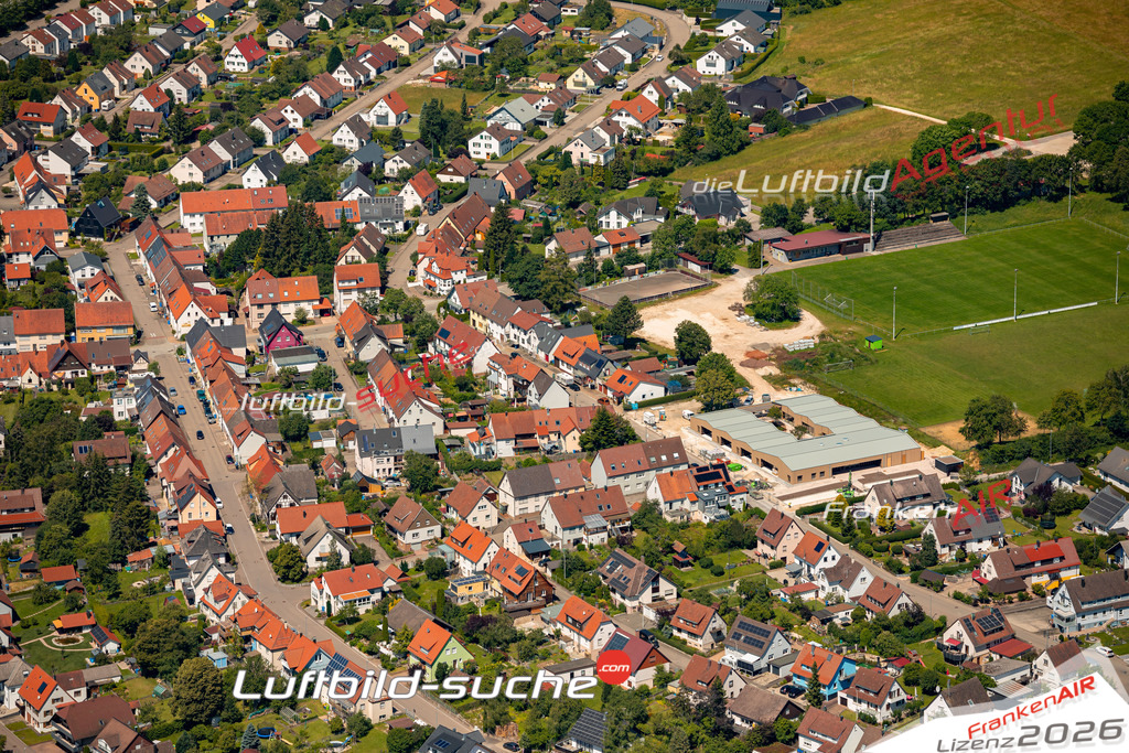 Das Luftbild zeigt :  Bitz - Die Luftaufnahme wurde 2024 vom UL-Flugzeug aus erstellt ( keine Drohne ) - Hochauflösende Luftaufnahme - Für grossformatige Ausdrucke geeignet. Die Geschenkidee !Mit Lizenz und Bildrechte bestellbar