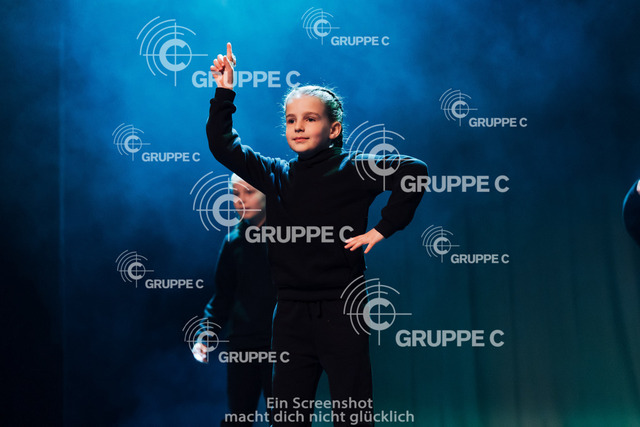 TANZTage25_032212250400035GT_GT | TANZtage 2025 Duisburg  - Photo by Gruppe C Photography - Realisiert mit Pictrs.com