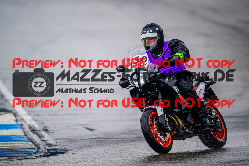 MaZZes_FotoMatrix_240521_6007705_6664 | INST