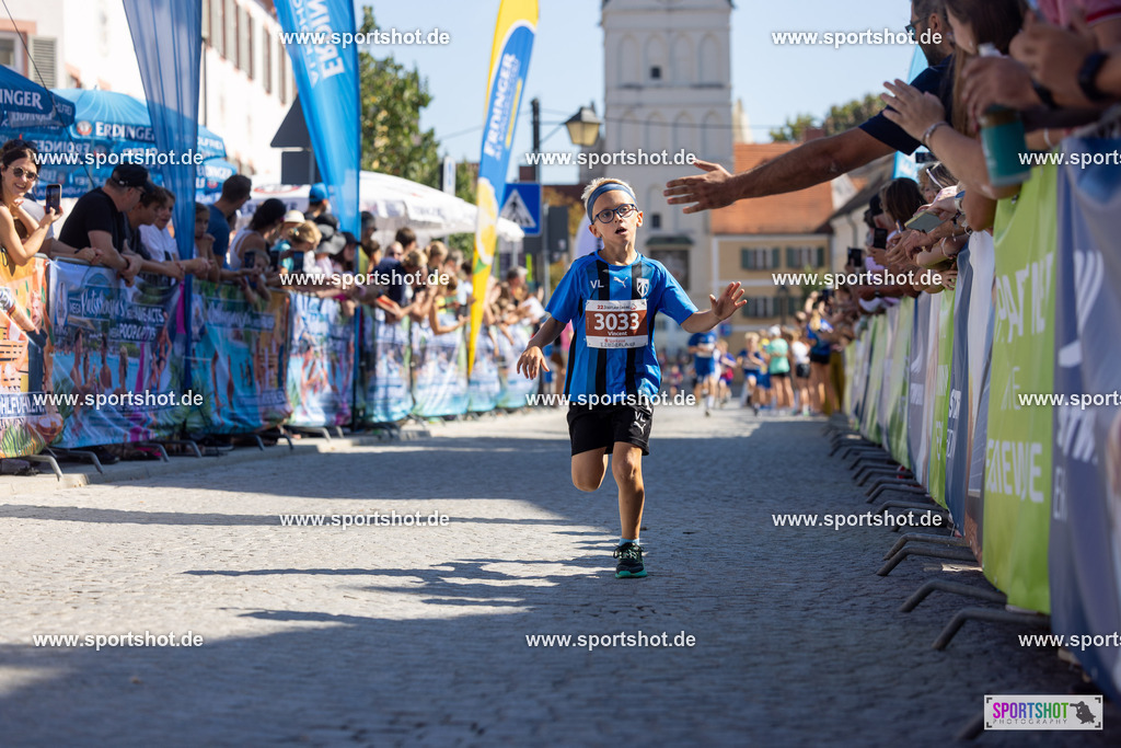 VJ__3130 | Stadtlauf Erding 2025 #stadtlauferding #erdingstadtlauf #stadtlauf_erding #laufmotivation #trisporterding #yourpictrs #sportshot_your_pictrs
