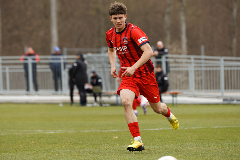 20260412-FCHS04_112 | 1.FC Heidenheim 1846 vs. FC Schalke 04, Fußball, U19, A-Junioren, NWL, U19-DFB-Nachwusliga, 2025/2026, 8. Spieltag, 12.04.2026 in Heidenheim, Walter-Birkhold-Jugendstadion (Foto: Michael Bulling) - Realisiert mit Pictrs.com