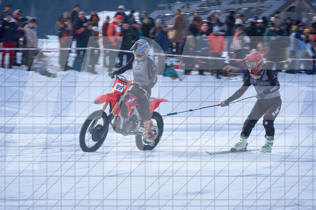 11. Holzknecht Skijöring | Skijöring am 24.01.2026: 11. Holzknecht Skijöring in Gosau am Dachstein, Oberösterreich, ÖsterreichFoto: © 2026 Martin Bihounek | mb-creative.eu