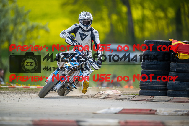 MaZZes_FotoMatrix_230506_5896 | S4