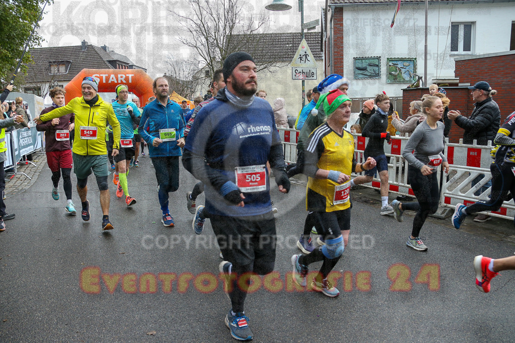 251130_1133_EX1_8031 | Sportfotografie im Rhein-Sieg Kreis, Köln, Bonn, NRW, Rheinland Pfalz, Hessen, etc. Unser Tätigkeitsfeld umfasst den Laufsport vom Volkslauf über den Marathon, Duathlon, Triathon bis zum Ultralauf wie Kölnpfad Ultra oder Schindertrail.