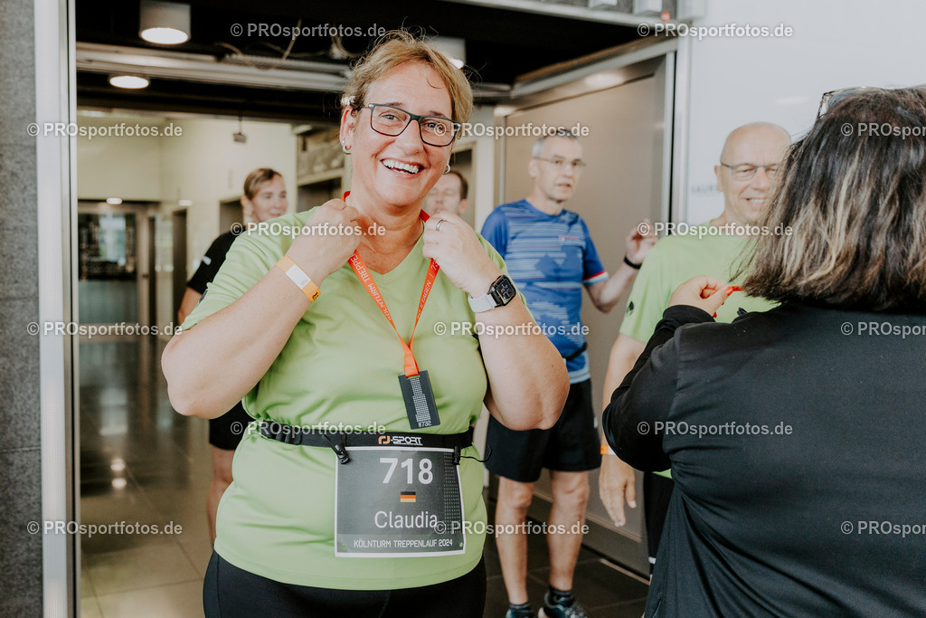 240825_Treppenlauf-227 | Professionelle Fotos Ihrer Laufsportveranstaltung.