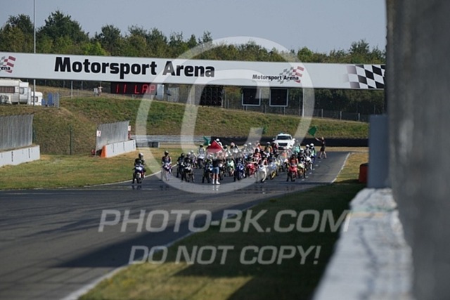 2024_09_06_PBK_28113 | Sportfotografie; SlowMotion; Video; Rennstrecke; Hafeneger; Speer; Racing; RSE; BMW; CBO; Trackday; Motorsportarena; Hockenheimring; Brno; Most; Barcelona; Valencia