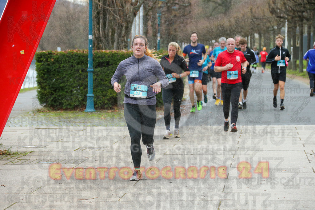 221231_1158_EX1_9784 | Sportfotografie im Rhein-Sieg Kreis, Köln, Bonn, NRW, Rheinland Pfalz, Hessen, etc. Unser Tätigkeitsfeld umfasst den Laufsport vom Volkslauf über den Marathon, Duathlon, Triathon bis zum Ultralauf wie Kölnpfad Ultra oder Schindertrail.